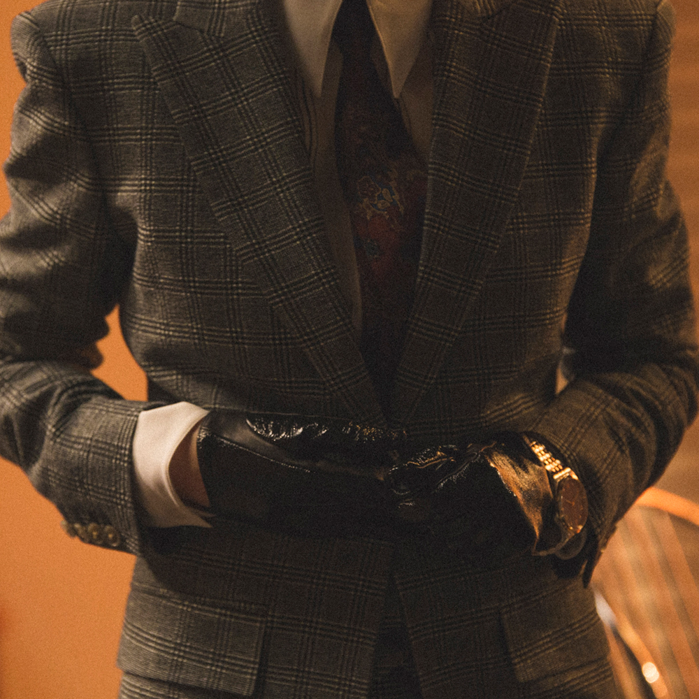 Christineandthe Queens 10 5 Dollars