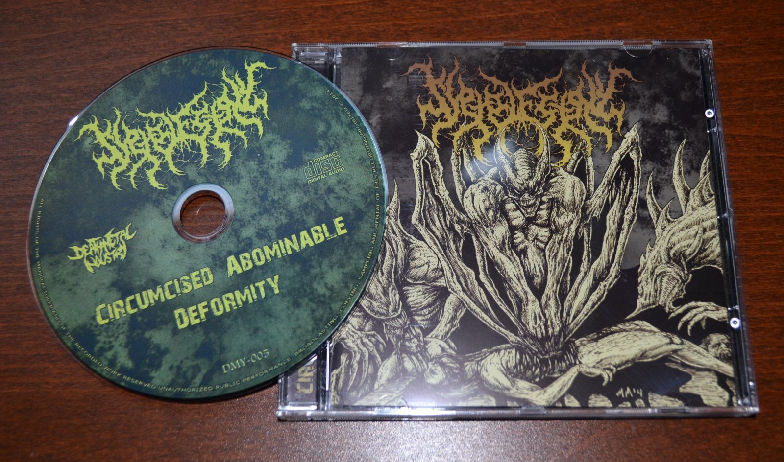 circumcised abominab syphilectomy  