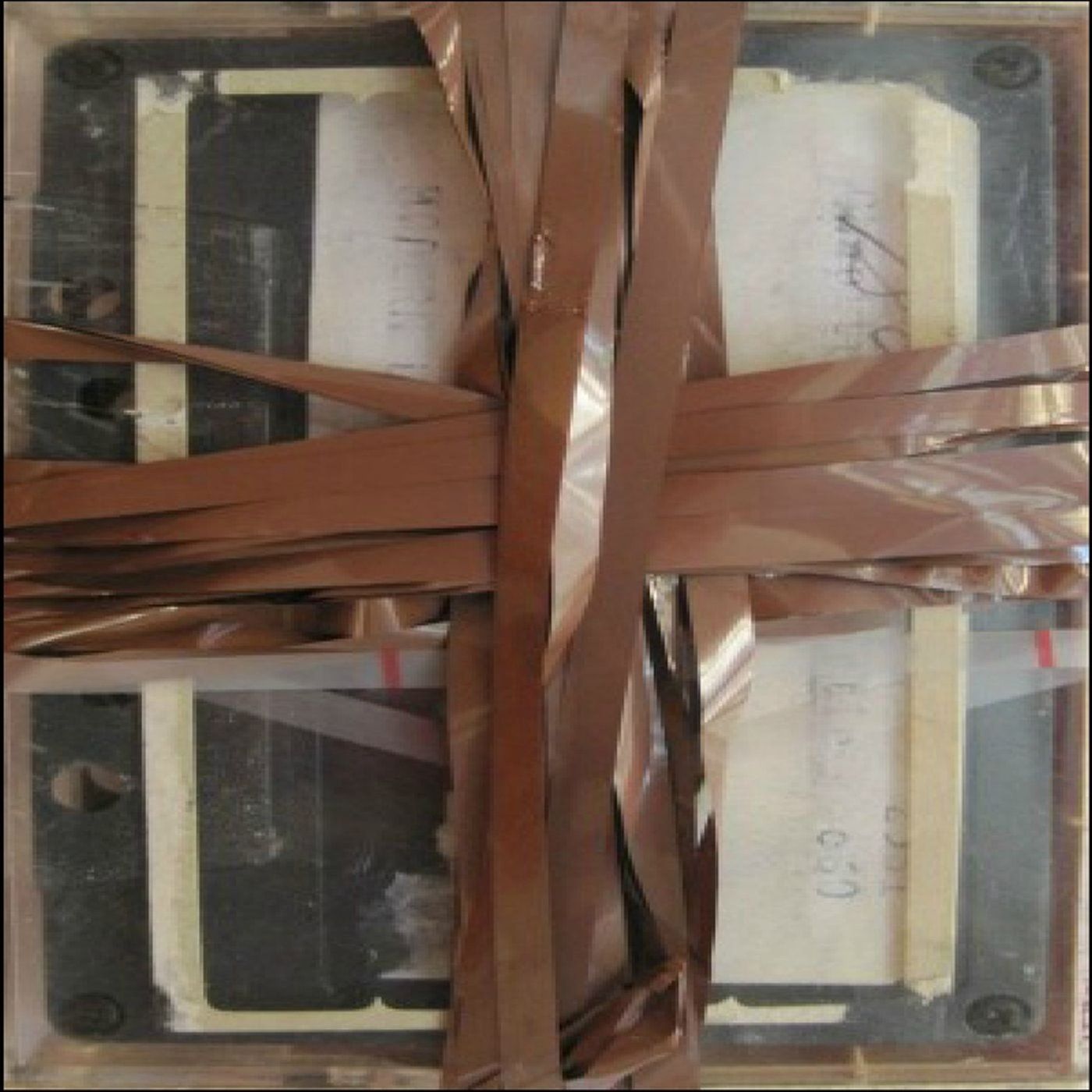 clandestine cassette aki onda  