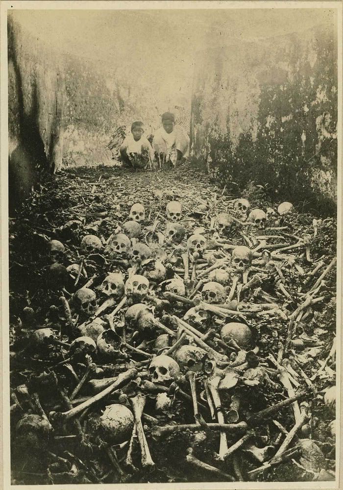 clocks made of their agowilt  