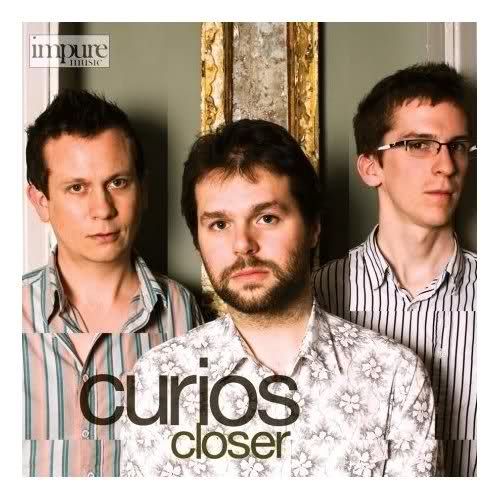 closer curios  