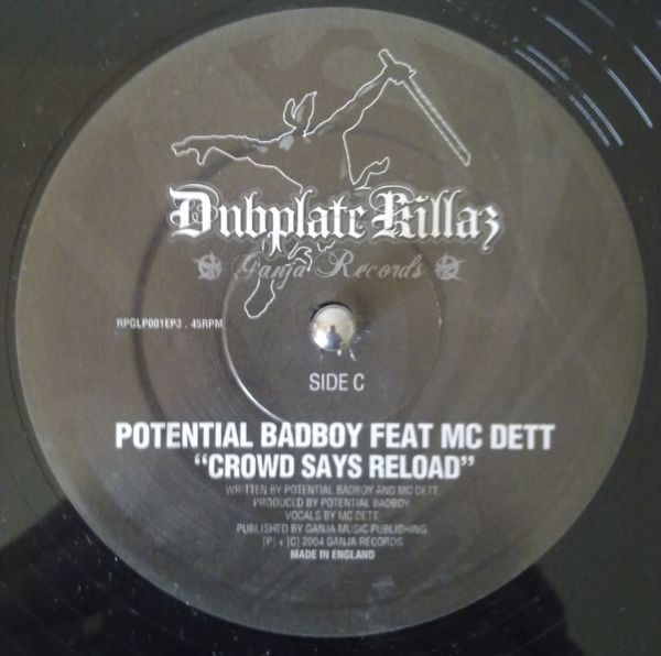 crowd says reload dj hazard 