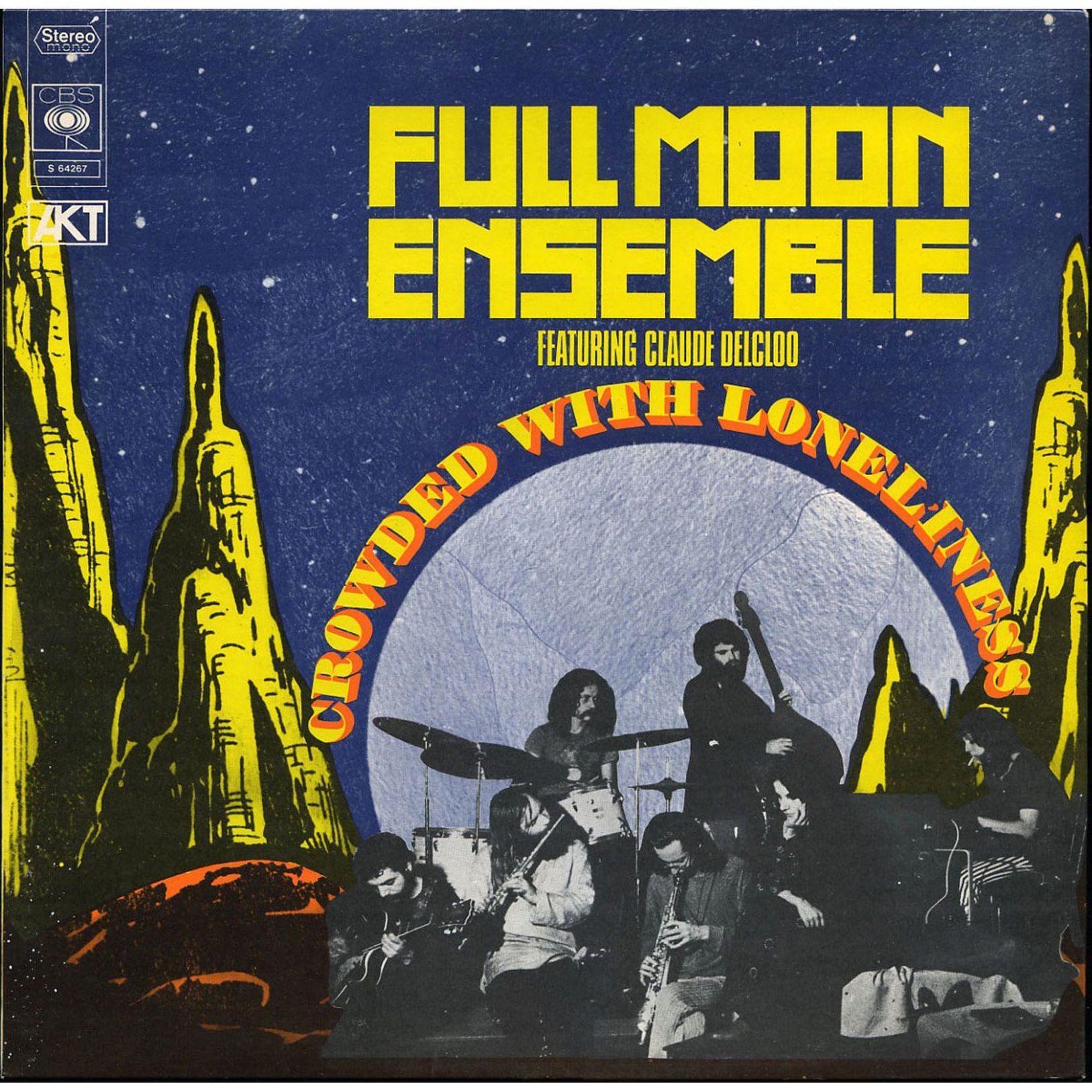 crowded with lonelin full moon ensemble  
