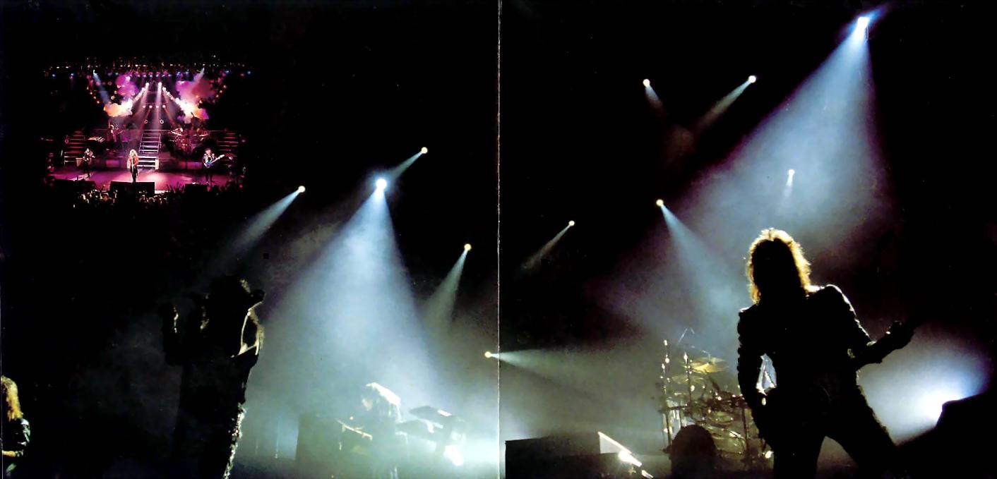 Europe 1982 1992 Inlay02