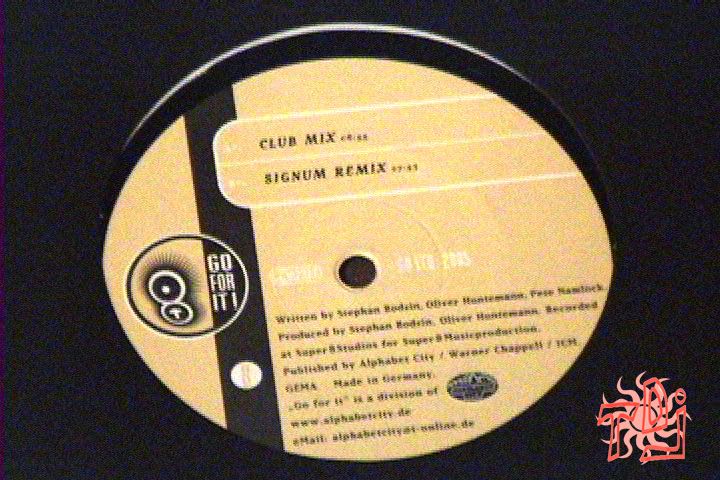 escape club signu kay cee  