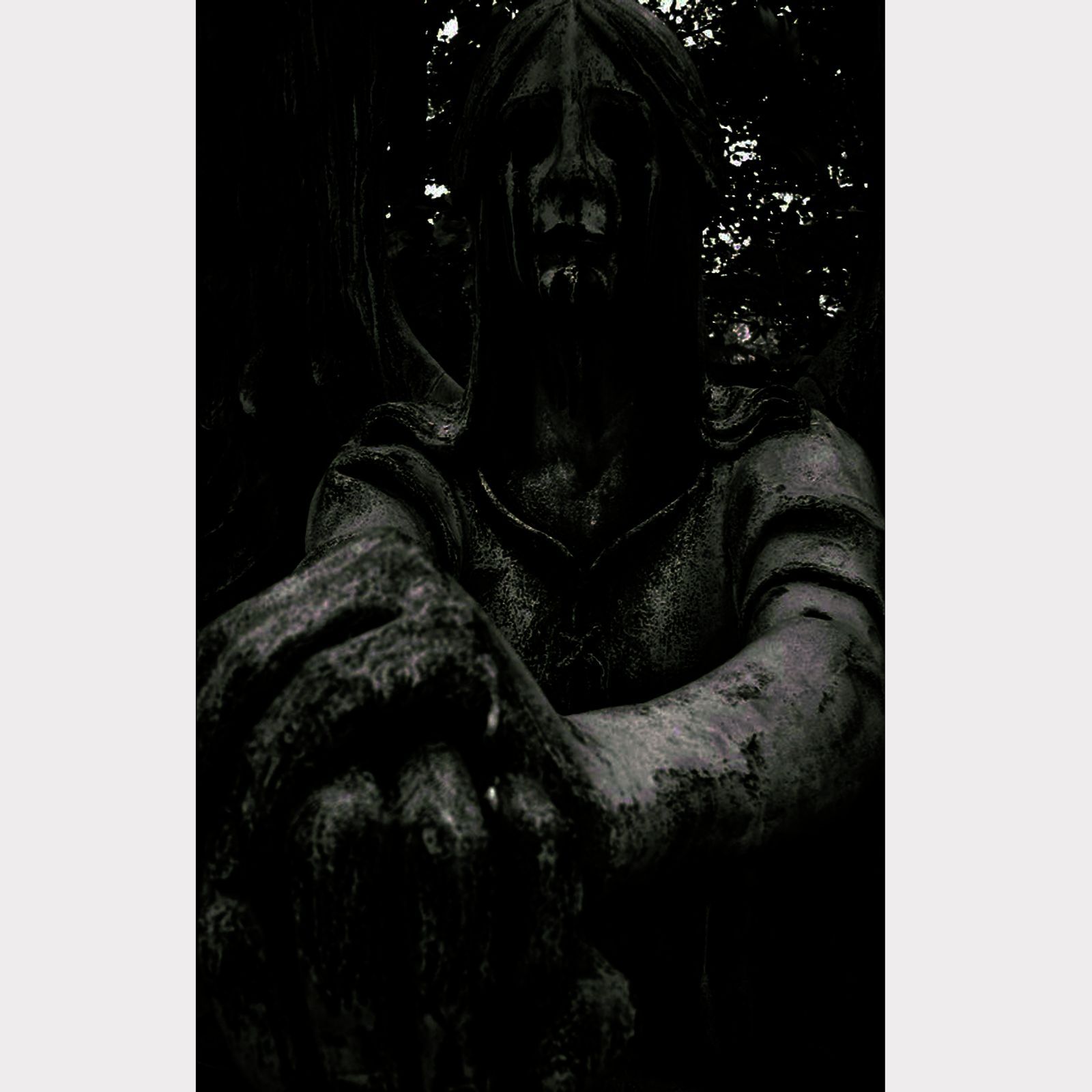 eternidad solemne lluvia 