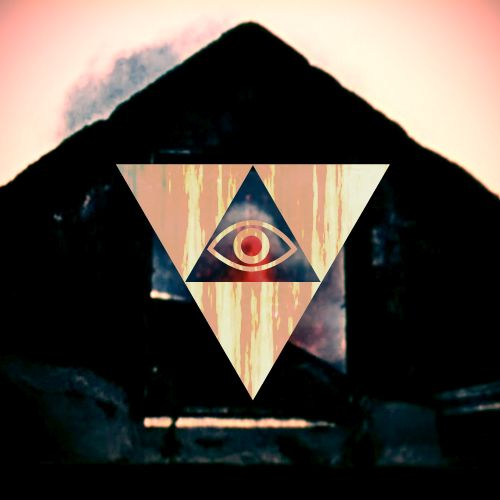 every level larger bloodshot pyramid  