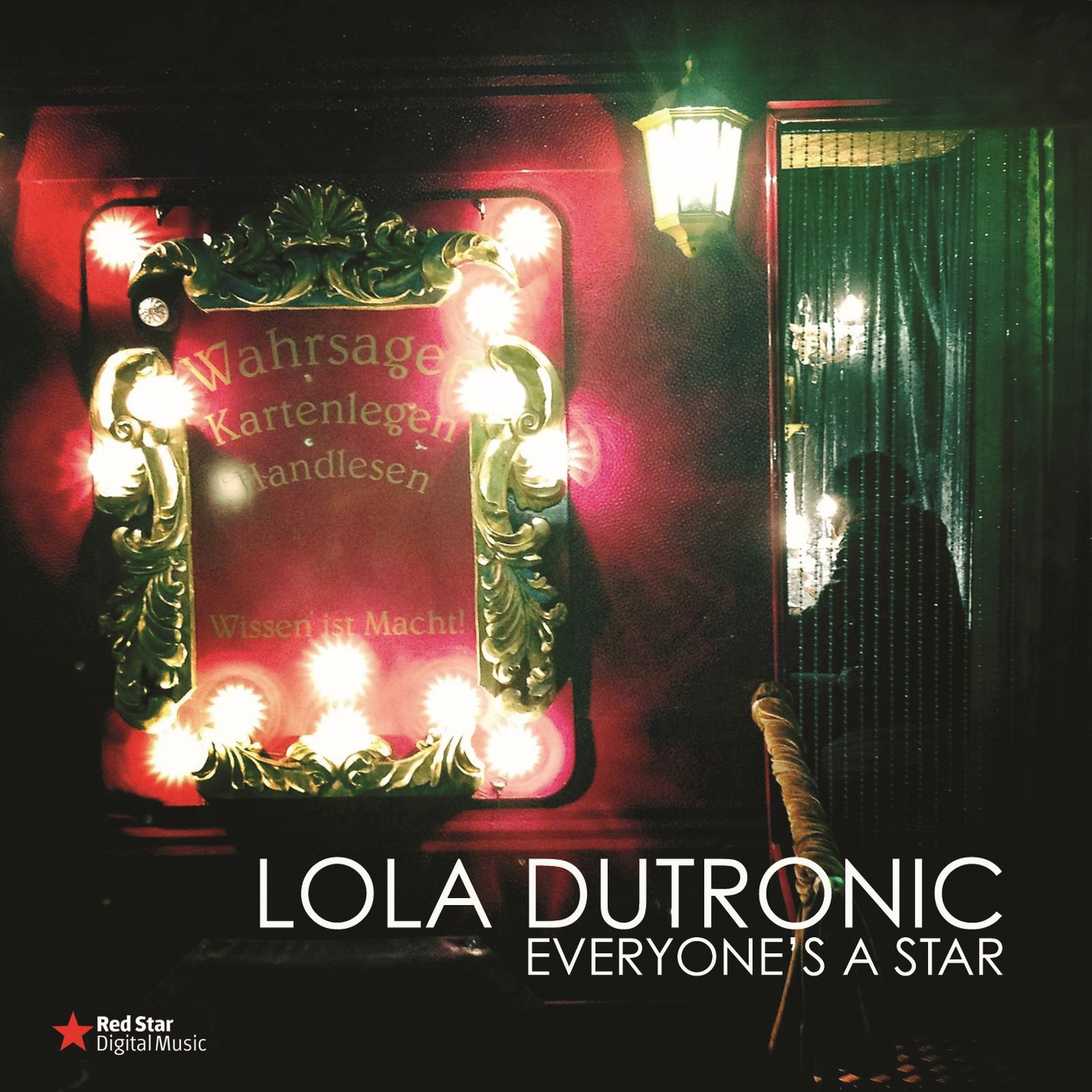 everyones a sta lola dutronic  