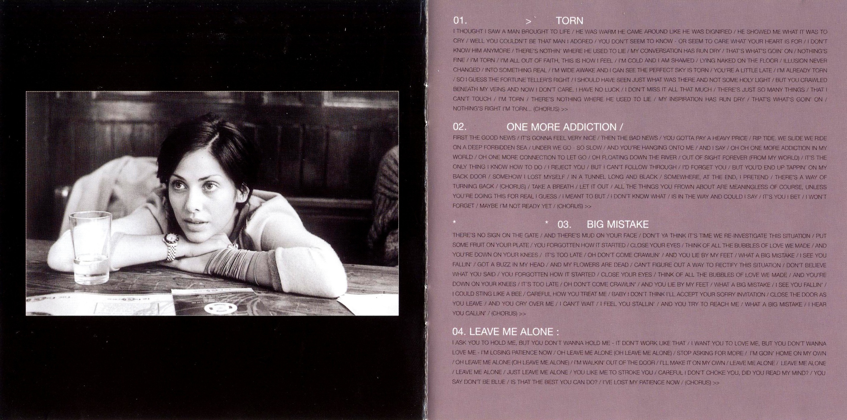 Natalie Imbruglia  Left Of The Middle booklet2 