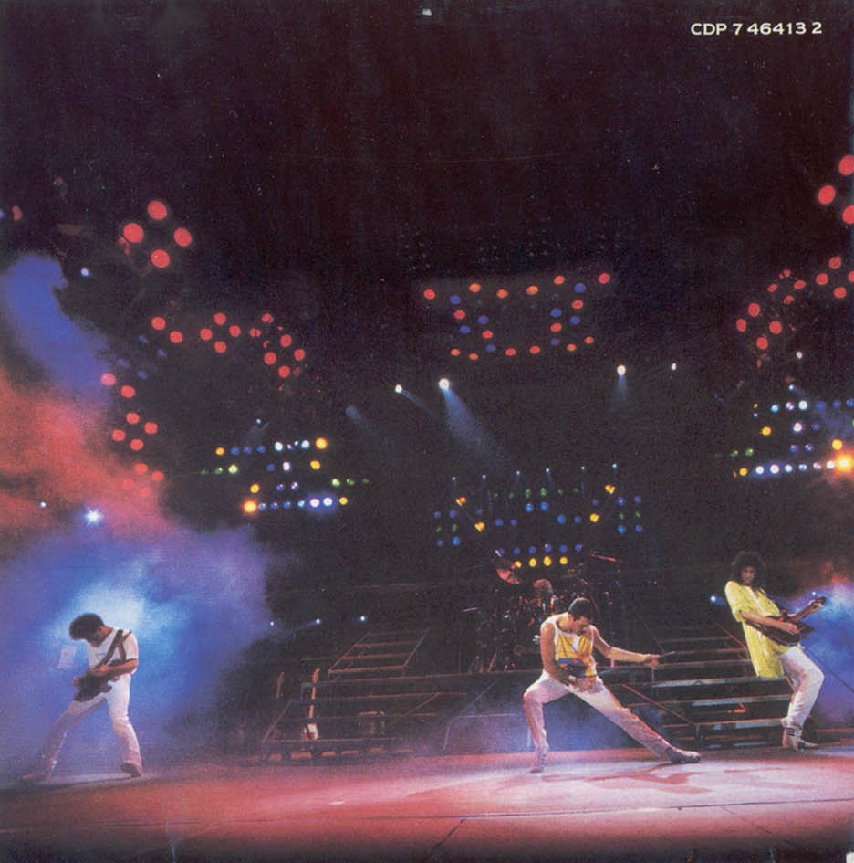 Queen  Live Magic frontinside 