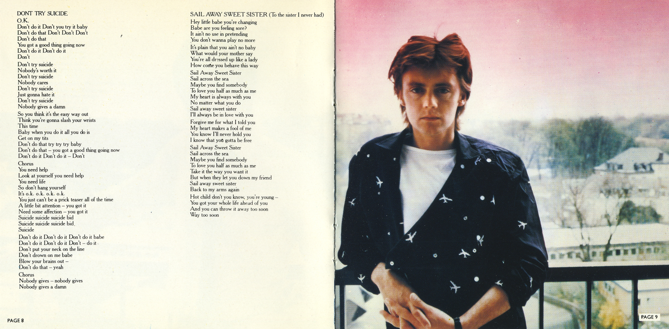 Queen  The Game booklet5 