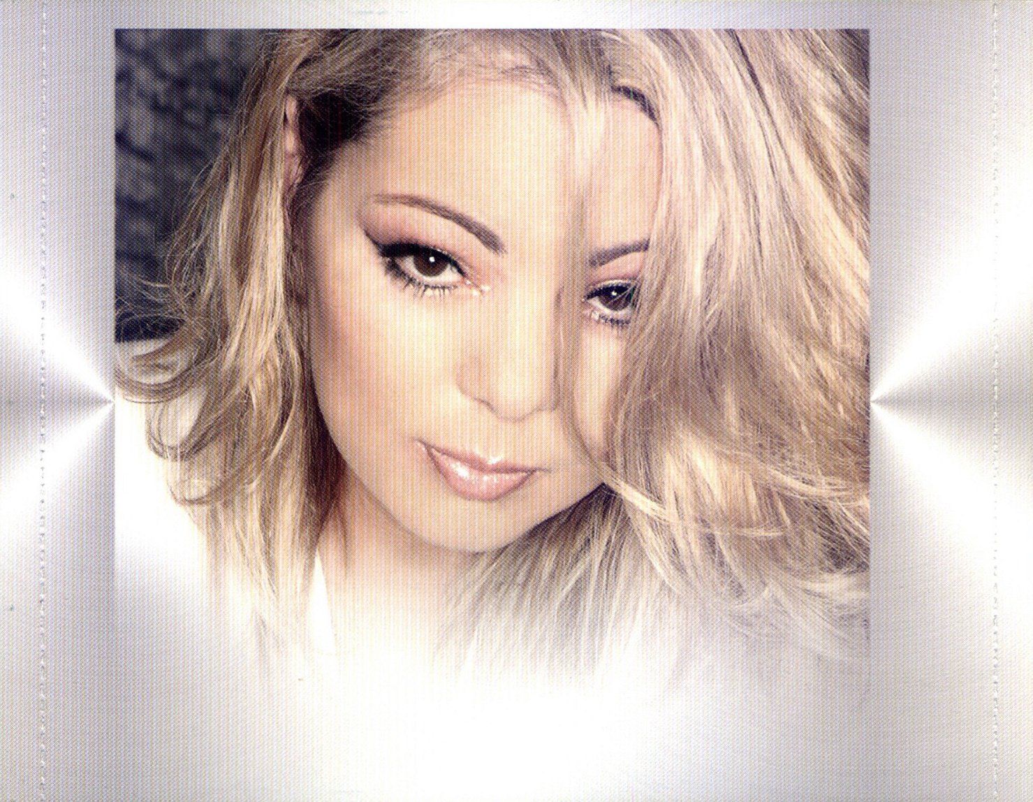 Sandra  The Platinum Collection backinside 