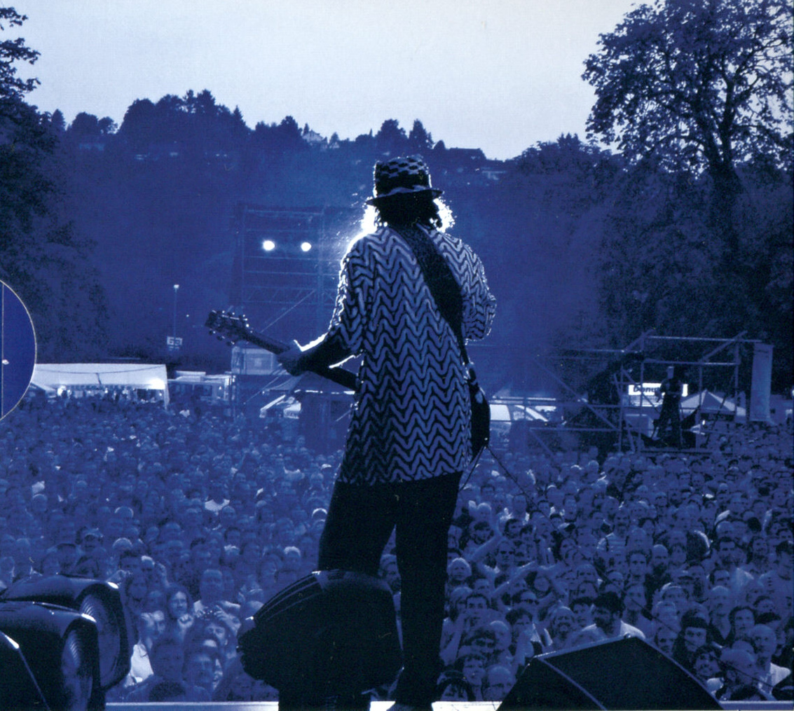 Santana  Supernatural Legacy Edition frontinside2 