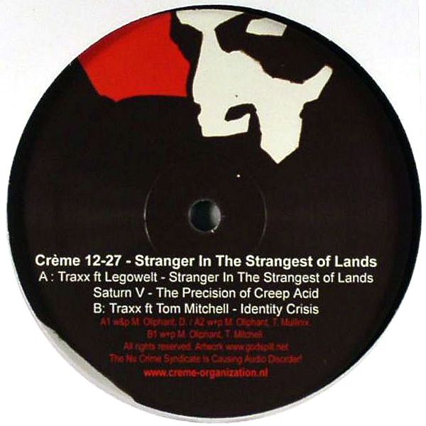 saturn v traxx with legowelt  