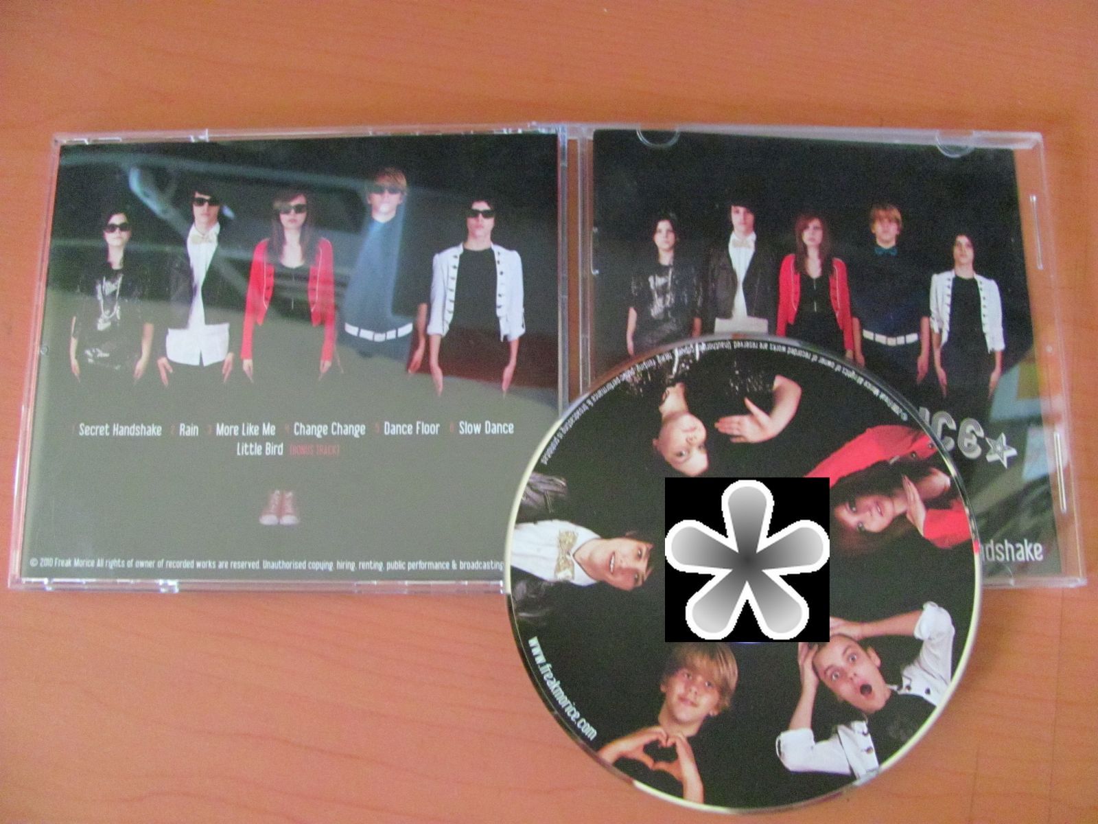 secret handshake freak morice  