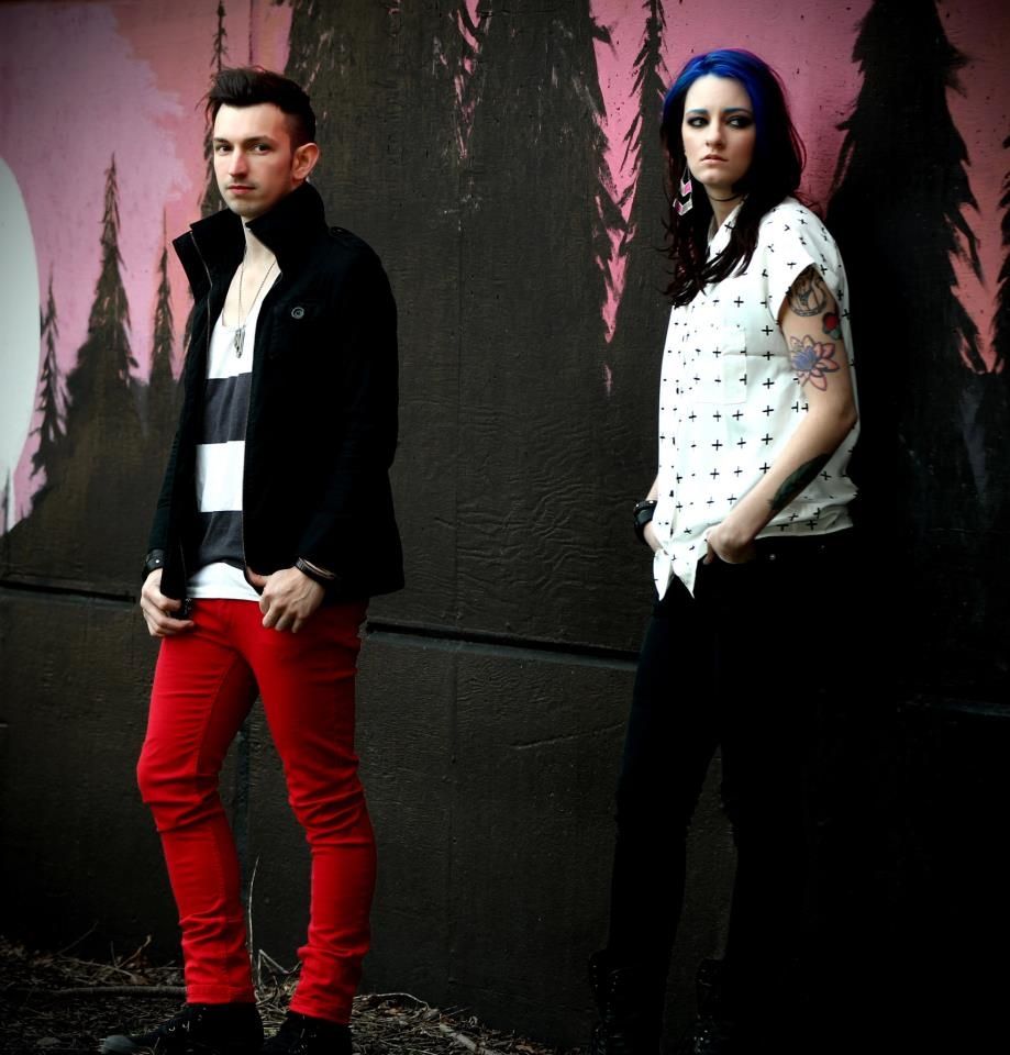 summer sampler shouting at satellit 