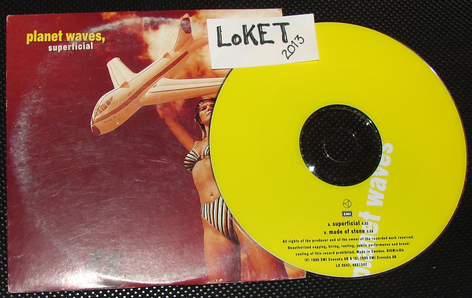 superficial planet waves 