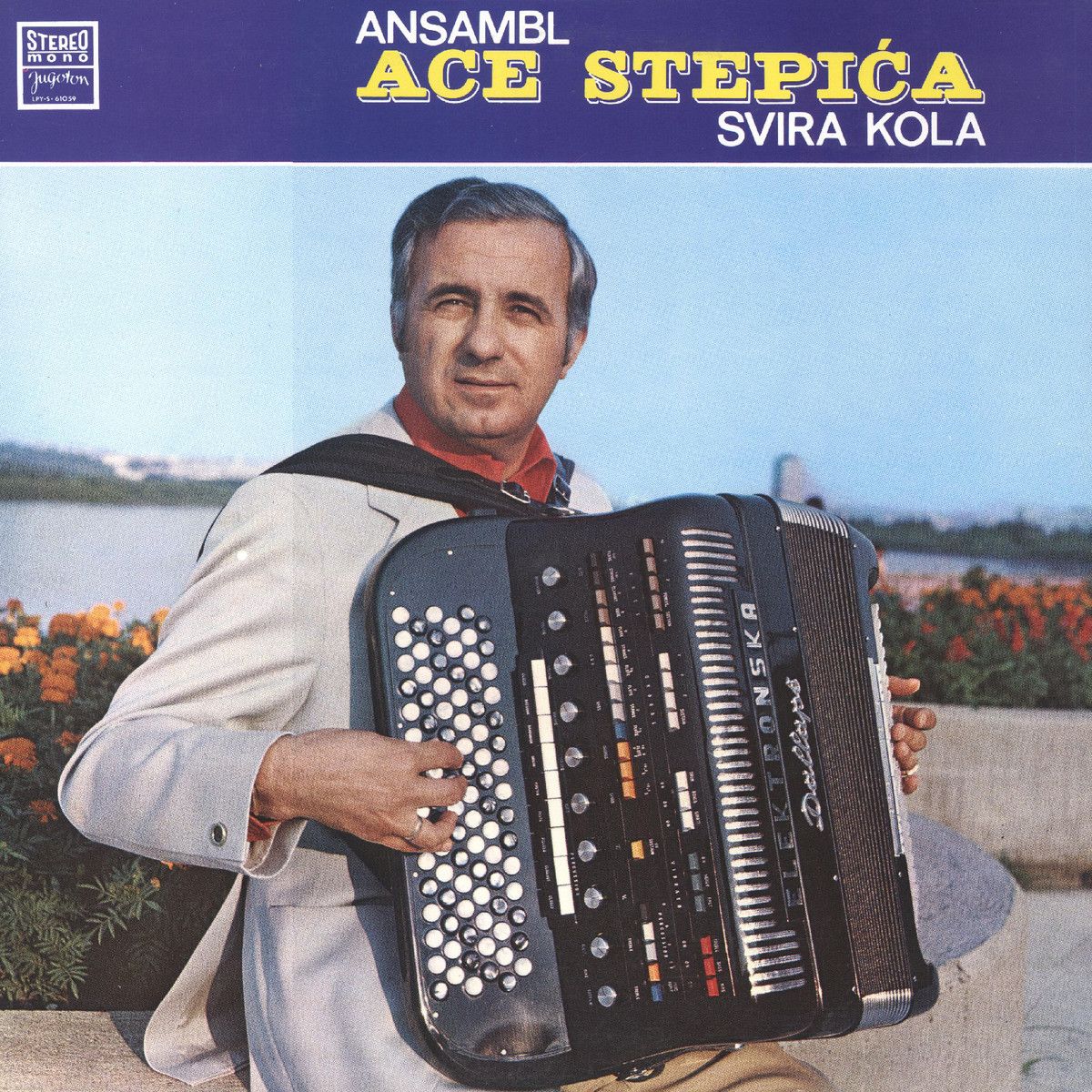 svira kola ansambl ace stepia 