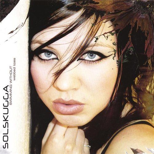 swimming without web sol skugga  