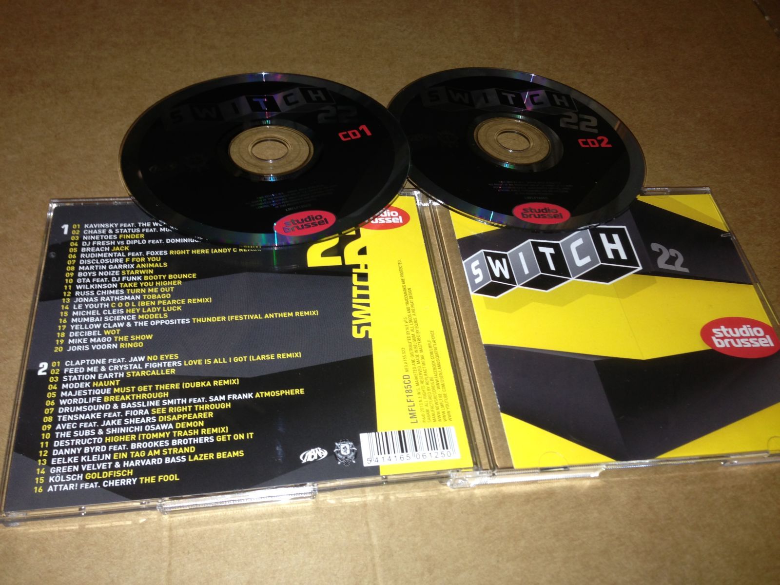 switch volume 22 attar  